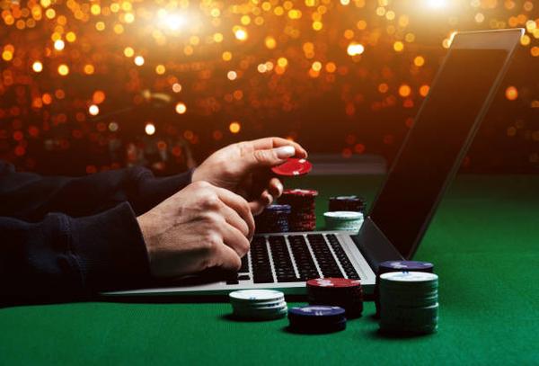 How Different Players Use the best online casino sites Singapore